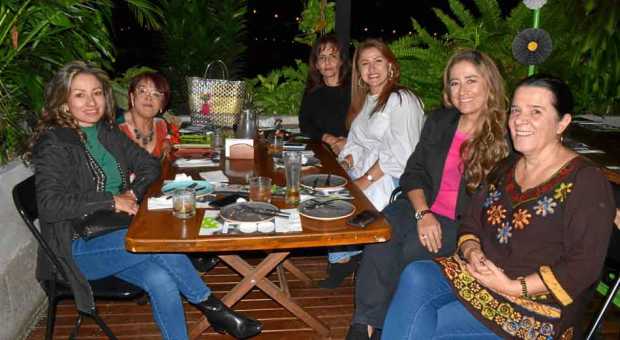 Mónica Colorado García, Alba Luz Alzate López, Luz Elena Murillo Gálvez, María Claudia Ocampo Salazar, Claudia Soraya Osorio Are