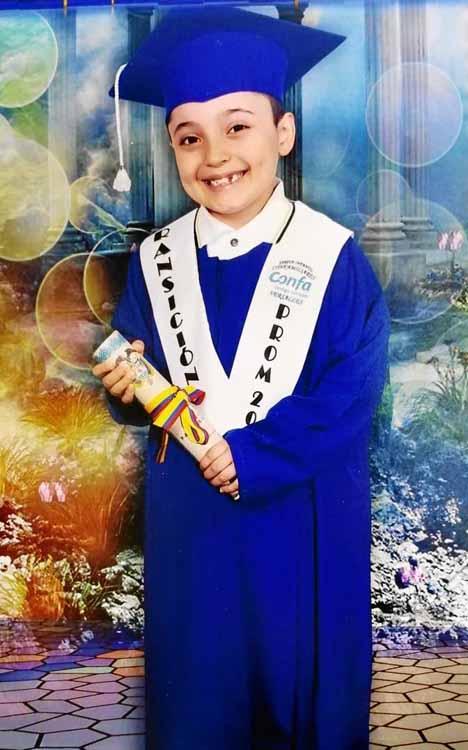 Isaac Rincón Cataño obtuvo su grado de preescolar el 3 de diciembre en ceremonia que se celebró en el auditorio Hernando Aristiz