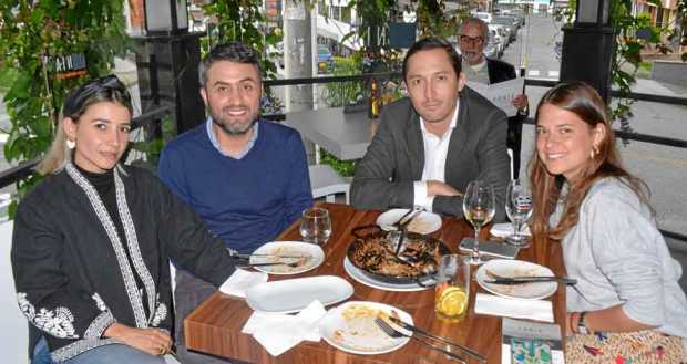 Natalia Restrepo Atehortúa, Marcelo González Ossa, Alejandro Vélez Ortiz y Natalia Zapa