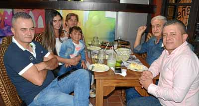 Juan Carlos Giraldo Botero, Laura Giraldo Botero, Celeste Giraldo Pineda, Lucía Hoyos Giraldo, Gilberto Giraldo Alzate y Jorge G