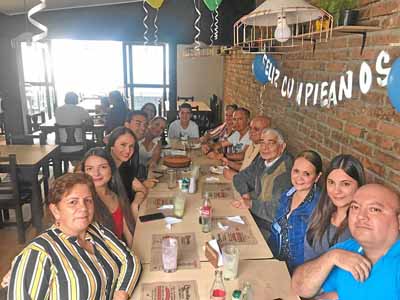 Teresa Gallo Cifuentes, Valentina Manrique Ramírez, Juanita Arango Gallo, Andrés Ramírez, Claudia Ramírez, Carmenza Gallo Cifuen