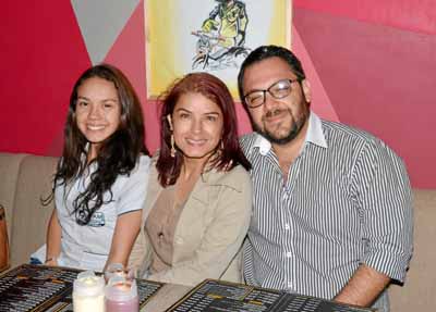 Isabela Torres Vallejo, Paula Andrea Vellejo Manrique y Julián Albornoz Rodríguez.