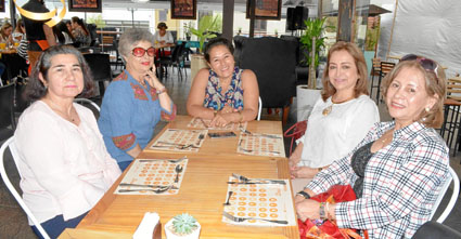 María González Bautista, Martha Cecilia Ruiz Londoño, Luz Elena Castañeda Betancur, María Lucy Bedoya Vélez y Luz Marina Gonzále