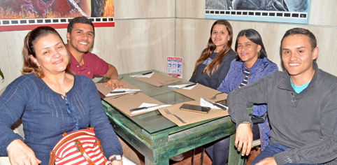 Carolina Garcés Parra, Daniel Felizzola Garcés, María Paulina Carvajal Garcés, Marcela Garcés Parra y Santiago Carvajal Garcés.