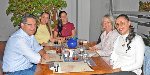 Benjamín Albarán Galvis, Liliana Henao Naranjo, Mónica Ramírez Patiño, Dora Trujillo Aristizábal y Mónica López Giraldo.