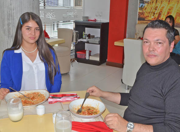 Liceth Agudelo Giraldo y Gonzalo Taborda Ocampo se reunieron por asuntos laborales en el restaurante Spago.