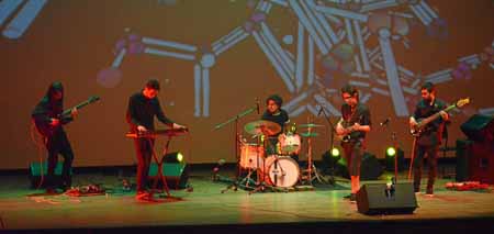 Integrantes de la banda manizaleña In The Box.