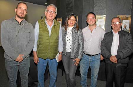 Paulo Hoyos, Luis Guillermo Giraldo, Carolina González, César Augusto Mejía y José Miguel Alzate. 