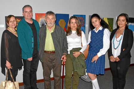 Fotos | José Fernando Tangarife | LA PATRIA Aída Nydia Ocampo Serna, Juan David Salazar Guarín, coordinador del Programa de Exte