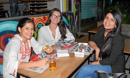 Daniela Fernanda Vásquez García, Olandy Álvarez Castaño y Adriana Loaiza Díaz.