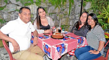 Azaín Mejía Mejía, Daniela Mejía Rivera, Doralba Rivera Agudelo y Lorena Mejía Rivera.