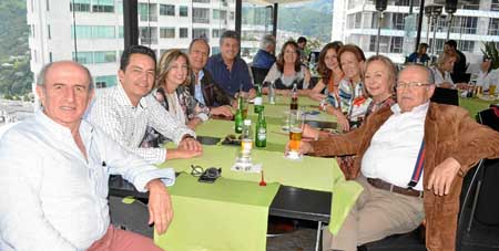 Álvaro Uribe Mejía, Michael Adams, Clara Rico Zuluaga, Augusto Londoño López, Néstor Eugenio Ramírez Cardona, Natalia Marulanda 