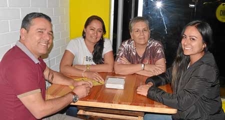 Carlos Eduardo Guarín Gil, Miriam Janeth Posada Loaiza, María del Pilar Ospina Echeverri y Luisa María Guarín Posada.