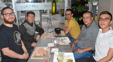 Juan David Alzate Cardona, Daniel Valencia Hernández, Felipe Granada, Víctor Restrepo Londoño y Mauricio Soche López.