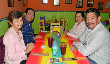 Natalia Ramírez Montes, Paola Arias Murillo, Carlos Alberto Valencia Ocampo, Carolina Vásquez Zapata y Andrea Ocampo Beltrán.