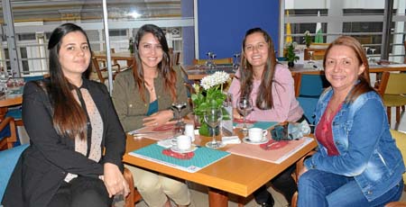 Foto | José Fernando Tangarife | LA PATRIA Yetza Cardona Franco, Carolina Guzmán Ríos, Ángela María Marín Hernández y Mariluz Ag