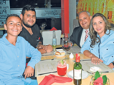 Juan Esteban Piedrahíta Quintero, Alejandro González Grisales, Guillermo González Silva y Mónica Quintero Duque.