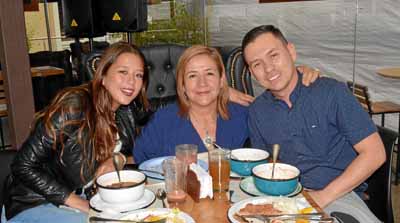 Paula González Dávila, Gloria Inés Betancur Bedoya y Jhonatan Espitia Flórez.