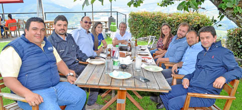 Nicolás Mejía Henao, Jorge Llano García, John Jairo Gómez Giraldo, Viviana Restrepo Giraldo, Alejandro Soto Quintero, Ximena Gar