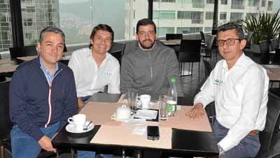 Nicolás Llano Naranjo, John Alfredo González Gallo, Juan Builes Giraldo y Luis Martínez Arias.