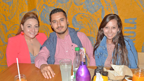 Hilda Lorenza Aristizábal Cardona, Andrés Felipe Cardona Lozada y Natalia Vargas González.