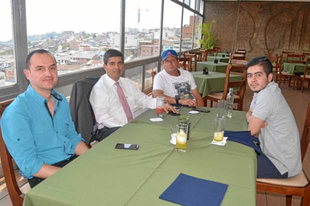 Mauricio López Alzate, José Ricardo Romero Camargo, Mauricio Ríos Castaño y Daniel Ríos Cardona.