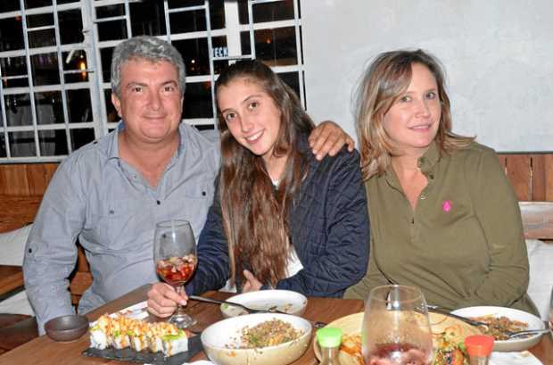 Liborio Gutiérrez Jaramillo, Paulina Gutiérrez Ocampo y Mónica Osorio Ocampo.
