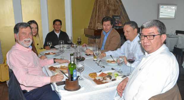 Orlando Jiménez López, Mónica Vanegas Álvarez, Javiv Barjún, Hugo Caicedo de la Espriella, Henry Fernández Villada y Juan Fernan