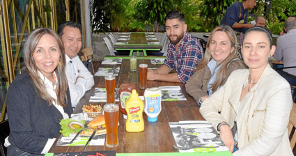 Sandra Charry Maldonado, Wilson Morales Muñoz, Mateo Rodríguez Parra, Gina Rodríguez Cely y Paula Andrea Castaño Zuluaga.