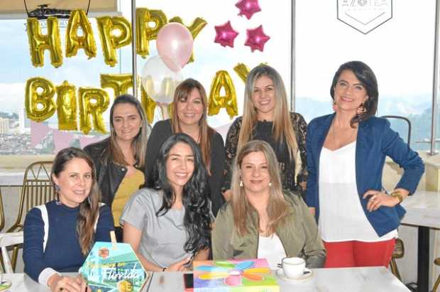 Lina María Giraldo Restrepo, Alba Nidia Duque Ramírez, Alba Eugenia Noreña Rivera, María Carmenza Giraldo Zuluaga, Beatriz Buitr