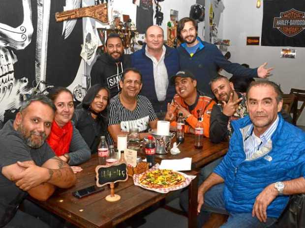 Jorge Cardona Walker, Juanita Villegas Zuluaga, Paola Ramírez Vargas, Johnny Giraldo Soto, Cristian Buitrago Murcia, Paulo Muñoz