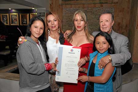 Natalia Rubio González, Gloria Lucía Escobar Rojas, Diana María González Escobar, Walter Balbino González Raigoza y Catalina Rub