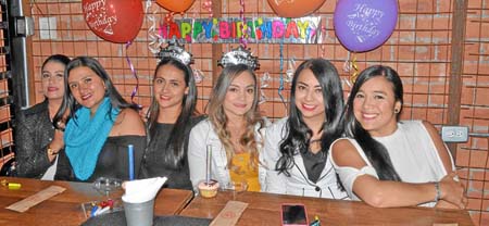 Mónica Castaño Corrales, Karol Muñoz Pineda, Mónica Ospina Lucas, Adriana Muñoz Zuluaga, Leidy Castillo Giraldo y Karen Montes Z