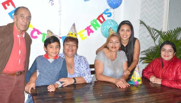 William Correa Hernández, Alejandro Correa Tabares, Fanny Mejía de Correa, María Eugenia Correa Mejía, Natalia Erira Correa y Cl