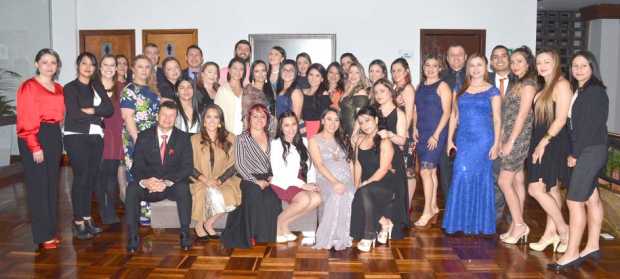 Asistentes a la conmemoración de los 10 años de la IPS Neurología Integral de Caldas.