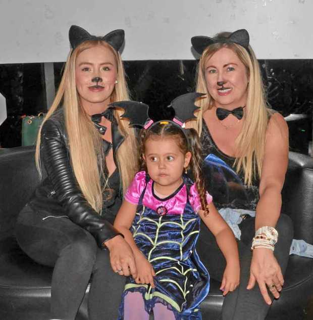 Laura Daniela Cardona Pérez, Celeste Giraldo Cardona y Milena Pérez Martínez compartieron en Wingz.