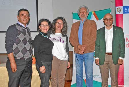 Julio Enrique Guevara Jaramillo, Claudia Torres Arango, Alba Lucía Hurtado Pérez, Darío Villamizar Herrera y Francisco Javier Go