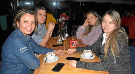 Francia Milena Carmona, Mauricio Puerta Ramos, Natalia Valencia Ballesteros y Yaneth Arias Muñoz.