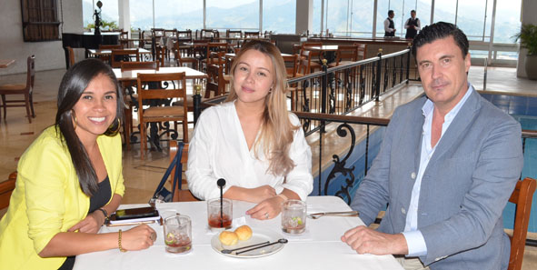 Marcela Giraldo Oliveros, Jeniffer Cotacio Monsalve y Simone Narduzzi.
