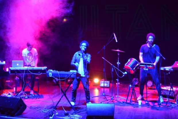 Zultán durante su concierto en el auditorio de Confa.