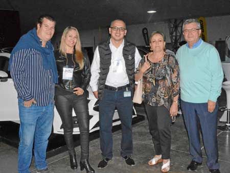 Andrés Escobar Díaz, Sandra Jaramillo Marín, Alejandro Londoño, Diana Díaz de Escobar y Fabián Escobar Montoya.