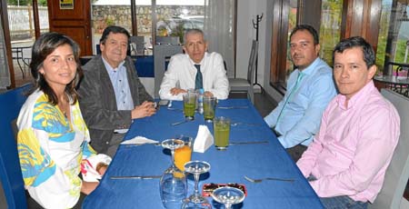 Ángela Benjumea Salgado, Felipe Marulanda Mejía, César Hernández Chica, Rubén López Gómez y Manuel Millán.