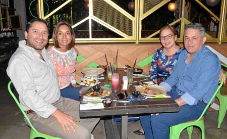 Mauricio Llano Giraldo, Carolina Cardona Ríos, Laura Victoria Gómez Hernández y Carlos Arturo Valencia Giraldo.
