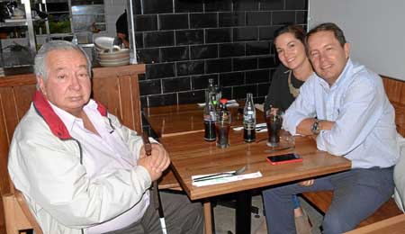 Germán Madrigal Robledo, Adriana Escobar Estrada y Gabriel Madrigal Castaño. 