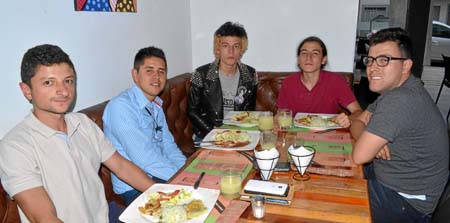 Carlos Andrés Gómez Carbonell, Freddy Castañeda Rendón, Michael Rivera Camacho, Brihan David Rivera Camacho y Alejandro Ríos Jar