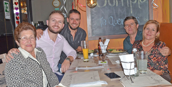 Delia Rivera de Gutiérrez, Juan Pablo Gutiérrez Betancur, Diego Fernando Gutiérrez Betancur, Jorge Hernán Gutiérrez Rivera y Glo