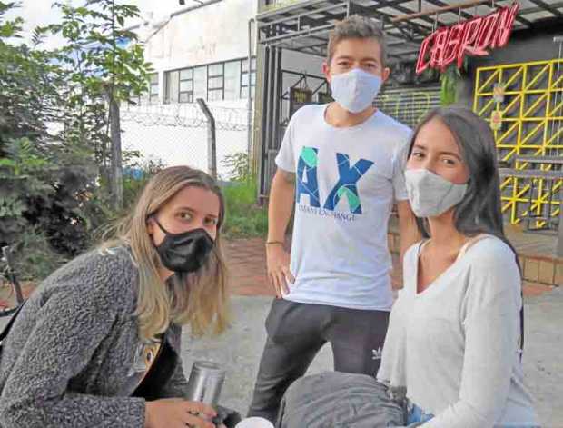 Daniela María Marín, Juan Felipe Sánchez García y Ximena Ramírez Gómez.