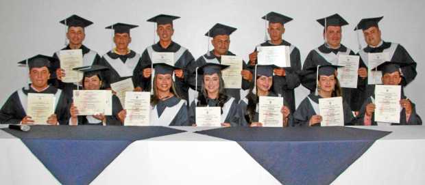 Carlos Mario López Betancur, María del Pilar Galeano Castañeda, Natalia Andrea Llanos Vega, Johana Gaviria Vera, Marisol Castañe
