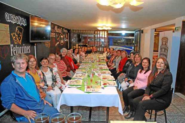 Martín Sierra, Gloria Inés Narváez, Gloria Inés Nieto, Luz Hemil Gutiérrez, Lucero Aristizábal, Rubiela Guzmán, Romelia Marín, D