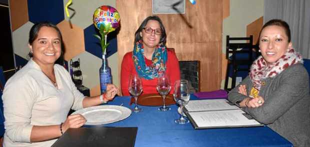 Laura Isabel Echavarría Pulido, Héléne Merlette y Marcela Echeverri Henao.